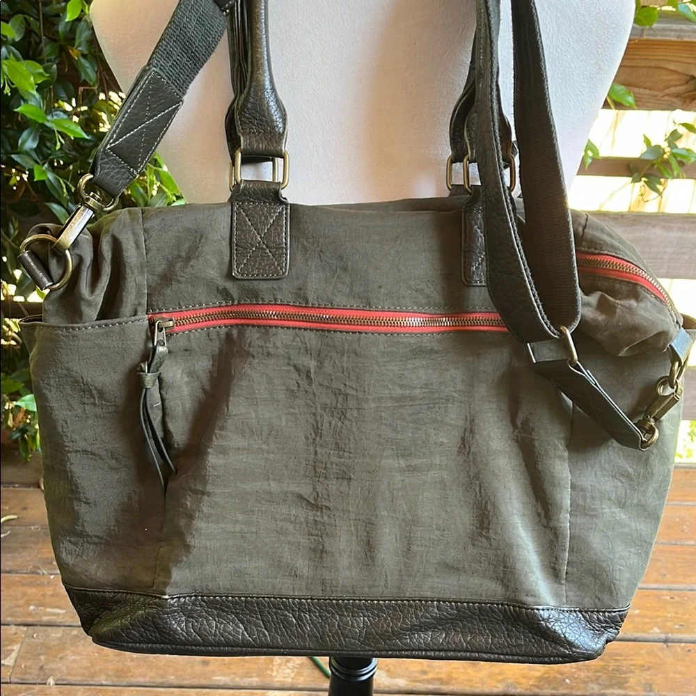 PISTIL Olive Green Shoulder Bag with Leather Handles - Picture 8 of 17
